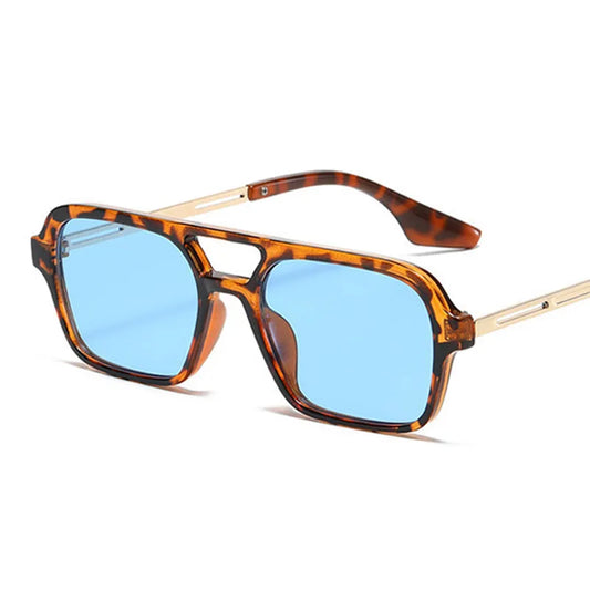 Atualize seu estilo com óculos de sol quadrados de designer para mulheres - óculos de moda de luxo com estampa de leopardo e armação azul